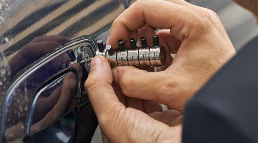 Professional residential roofers in Vanderbilt, PA